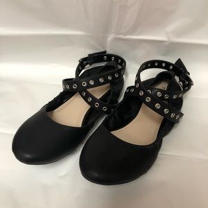 Torrid Black Gromit Strappy Flats